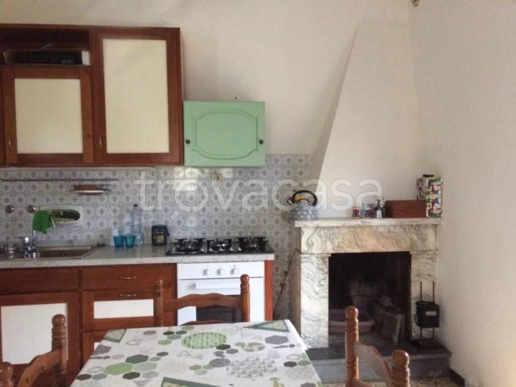 casa indipendente in vendita ad Ameglia