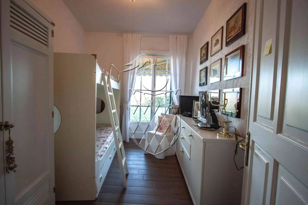 casa indipendente in vendita ad Ameglia in zona Bocca di Magra