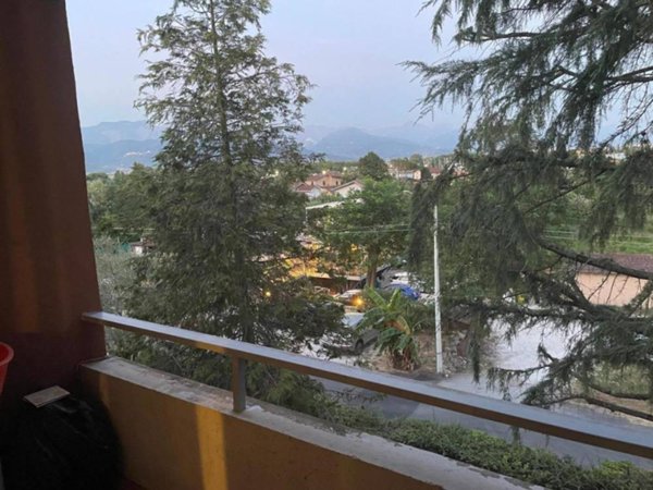 appartamento in vendita ad Ameglia in zona Bocca di Magra