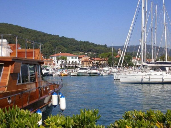 appartamento in vendita ad Ameglia