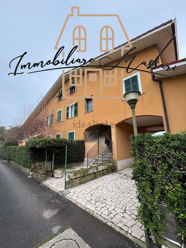 appartamento in vendita ad Ameglia