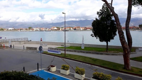 appartamento in vendita ad Ameglia in zona Bocca di Magra
