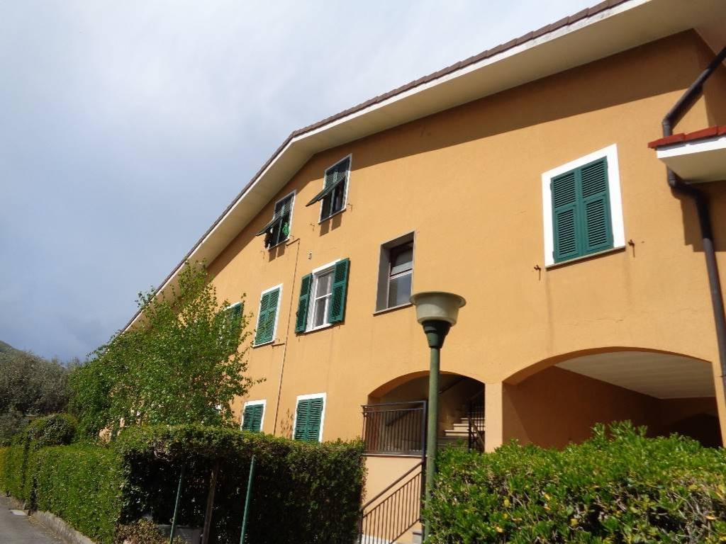 appartamento in vendita ad Ameglia in zona Cafaggio