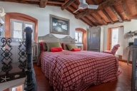 casa indipendente in vendita ad Ameglia in zona Montemarcello