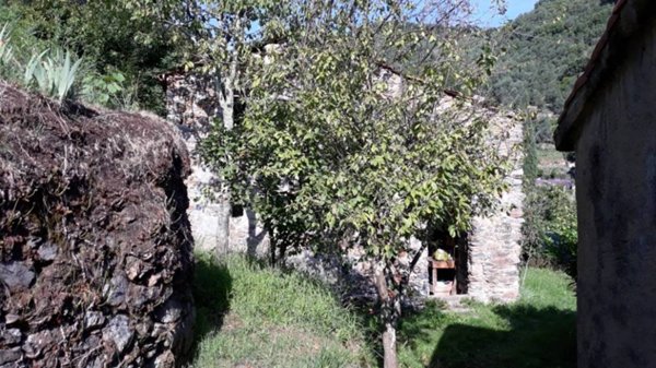 casa indipendente in vendita ad Ameglia