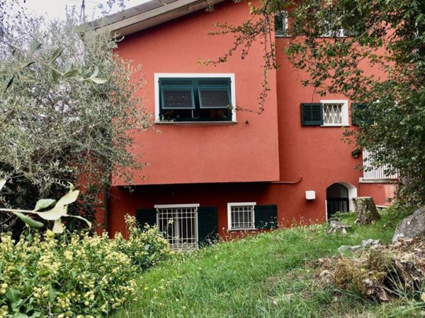 appartamento in vendita ad Ameglia in zona Bocca di Magra