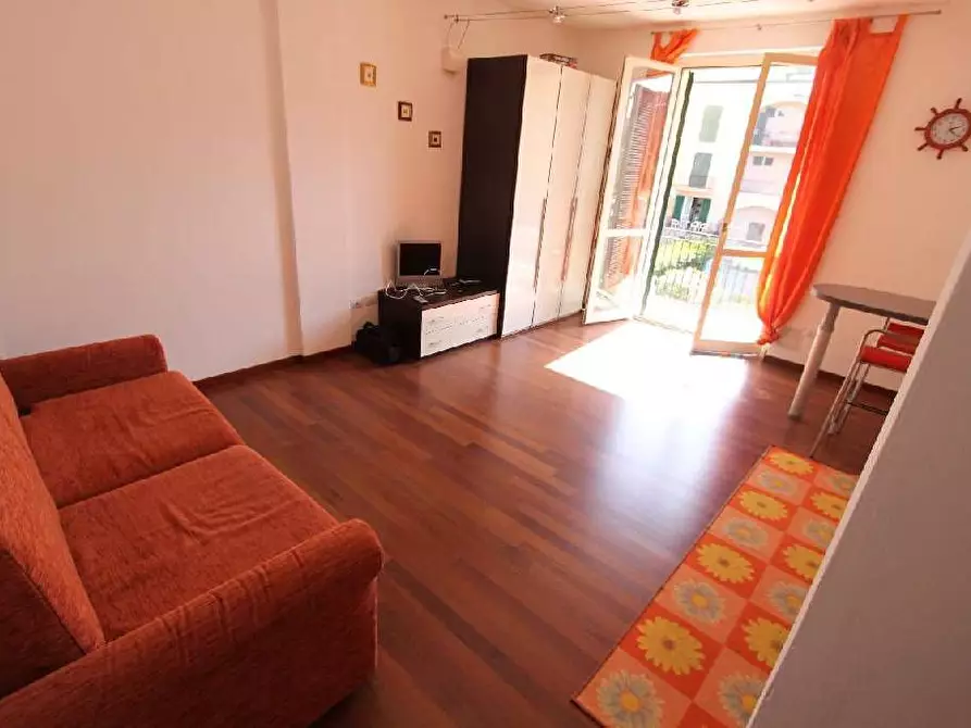 appartamento in vendita ad Ameglia in zona Bocca di Magra