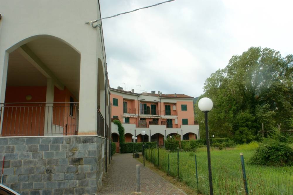 appartamento in vendita ad Ameglia in zona Fiumaretta