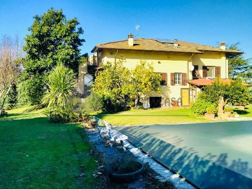 casa indipendente in vendita ad Ameglia in zona Fiumaretta