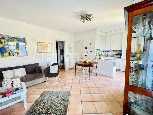 casa indipendente in vendita ad Ameglia