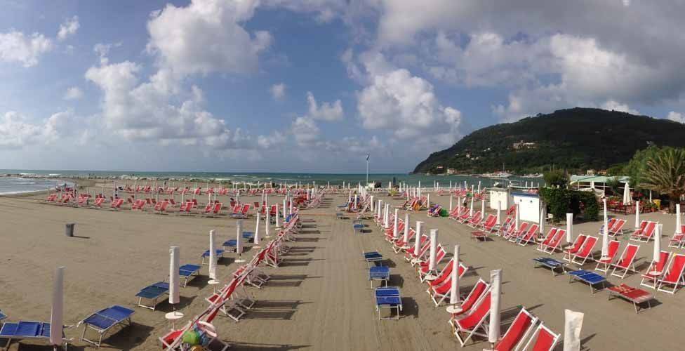 appartamento in vendita ad Ameglia in zona Fiumaretta