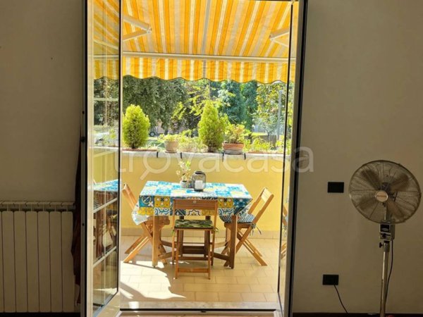 casa indipendente in vendita ad Ameglia