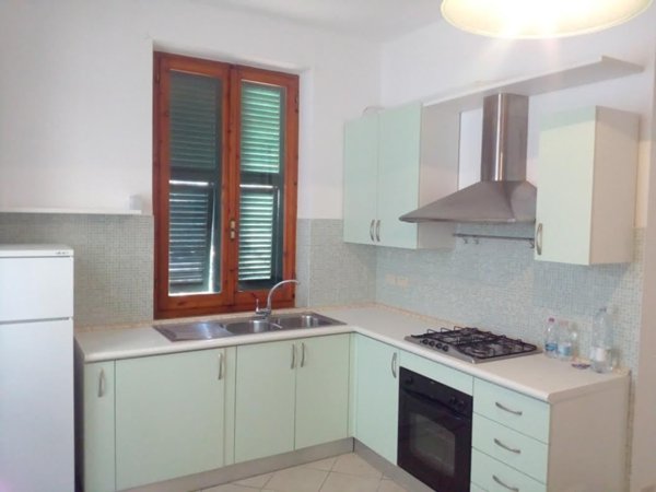 appartamento in vendita ad Ameglia in zona Bocca di Magra