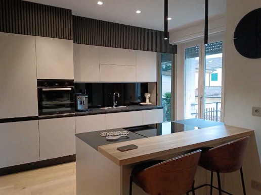 appartamento in vendita ad Ameglia