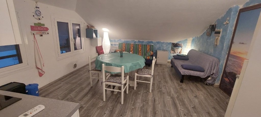 appartamento in vendita ad Ameglia in zona Fiumaretta