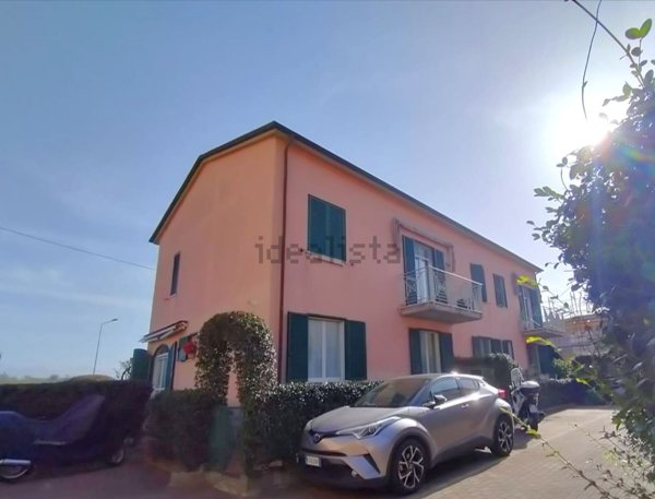 appartamento in vendita ad Ameglia