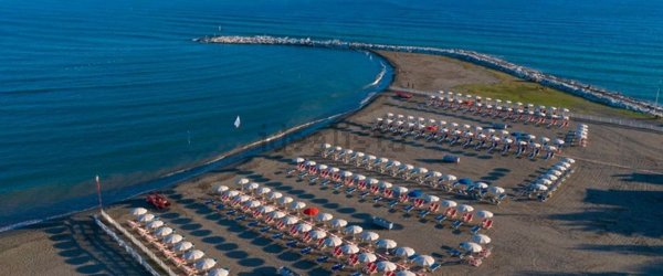 appartamento in vendita ad Ameglia in zona Fiumaretta