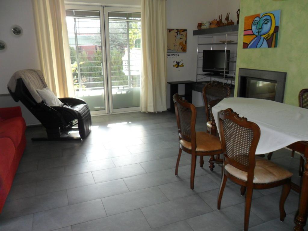 casa indipendente in vendita ad Ameglia in zona Fiumaretta