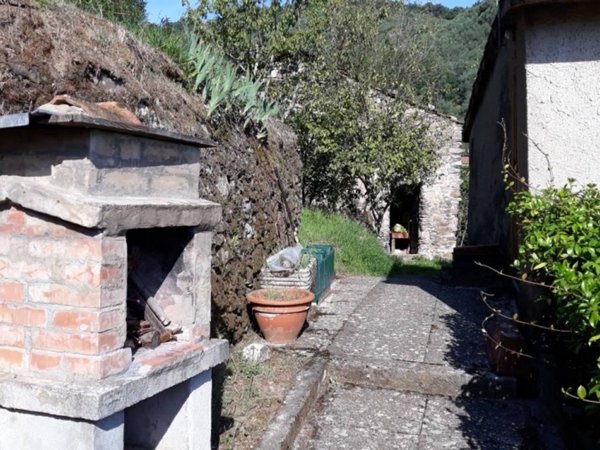 casa indipendente in vendita ad Ameglia