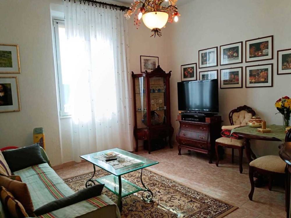 casa semindipendente in vendita ad Ameglia in zona Fiumaretta