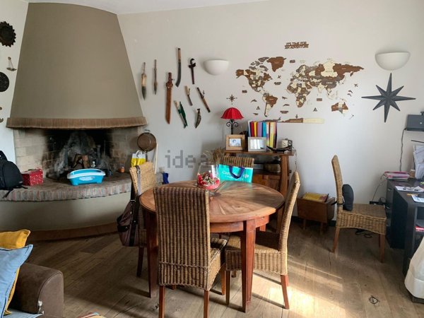casa indipendente in vendita ad Ameglia