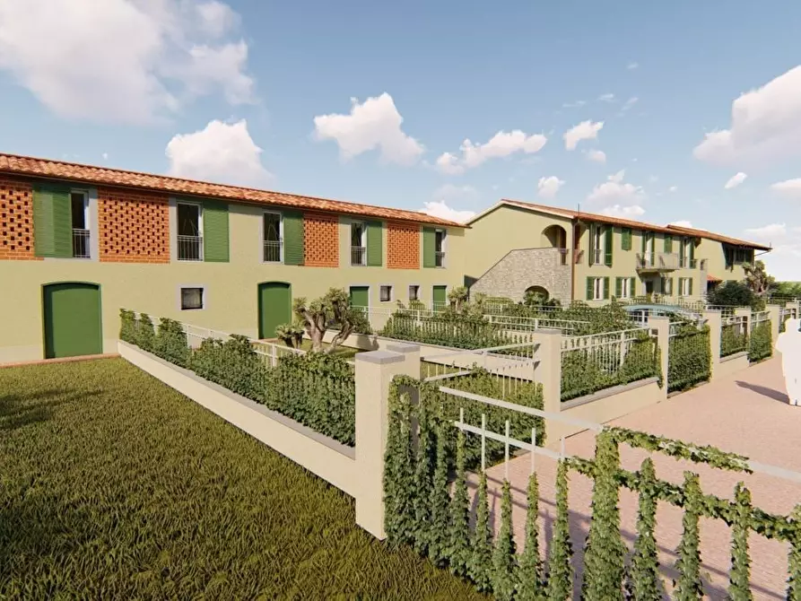 casa indipendente in vendita ad Ameglia in zona Fiumaretta