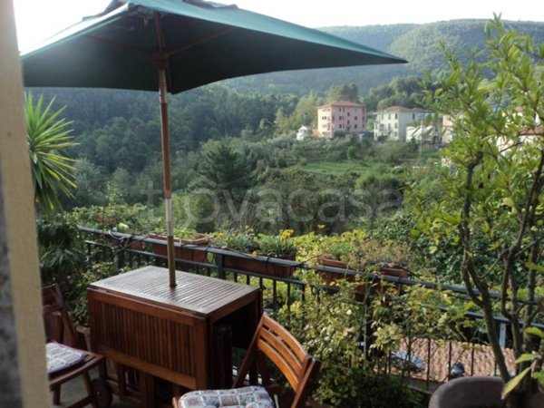 appartamento in vendita ad Ameglia in zona Montemarcello