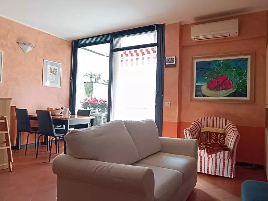 appartamento in vendita ad Ameglia in zona Bocca di Magra