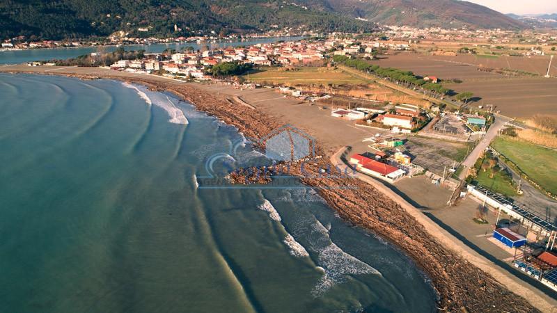 appartamento in vendita ad Ameglia in zona Fiumaretta