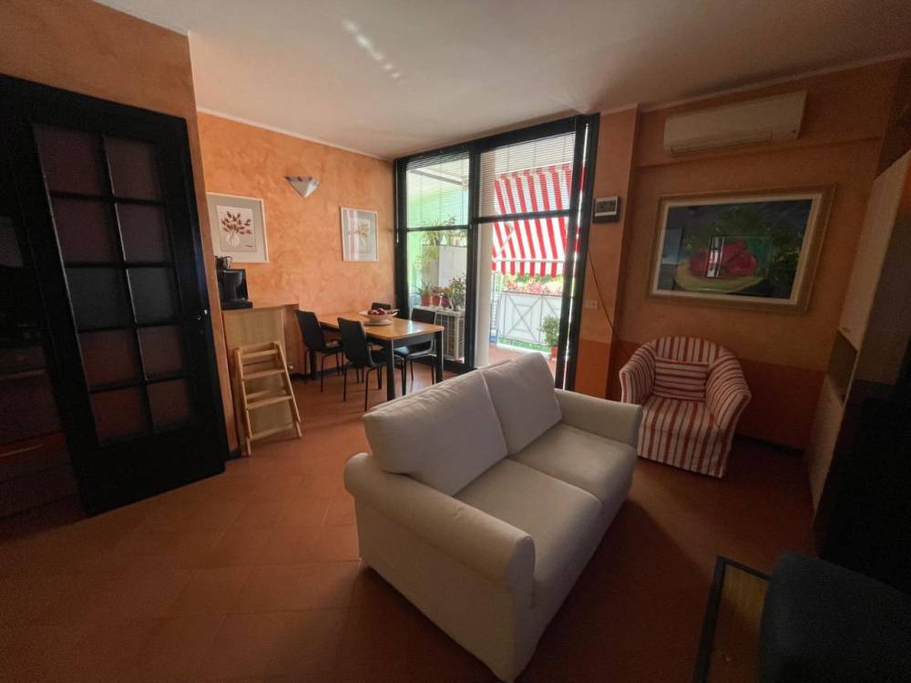 appartamento in vendita ad Ameglia in zona Fiumaretta