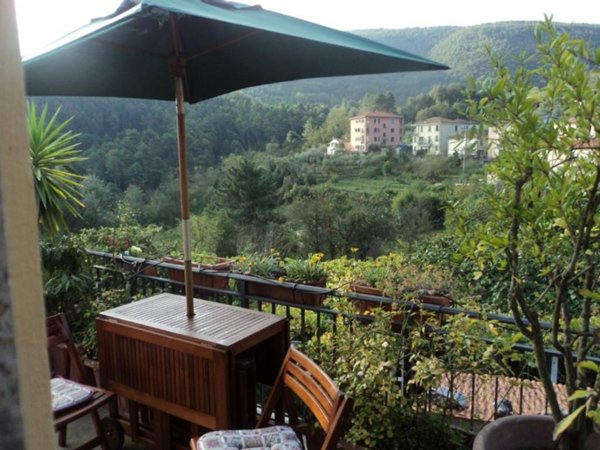appartamento in vendita ad Ameglia in zona Montemarcello