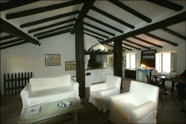 casa indipendente in vendita ad Ameglia