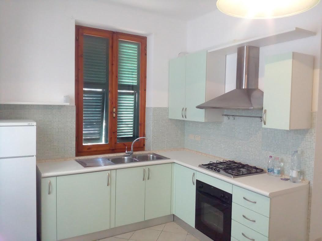 appartamento in vendita ad Ameglia in zona Bocca di Magra