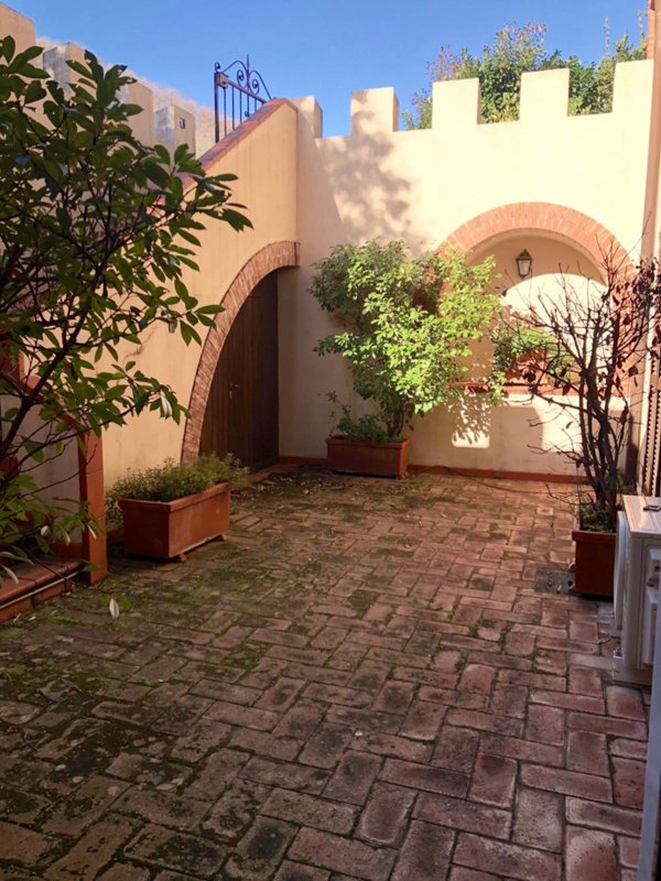 casa semindipendente in vendita ad Ameglia