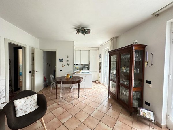 casa semindipendente in vendita ad Ameglia