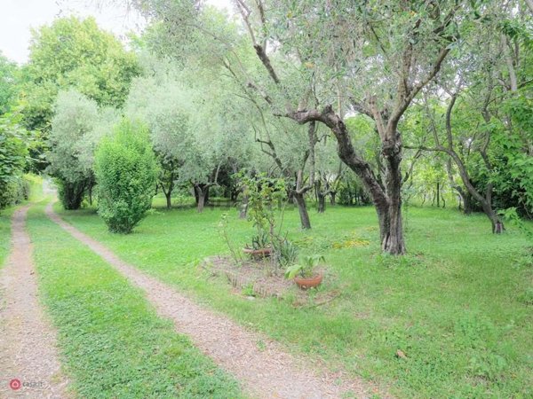 casa indipendente in vendita ad Ameglia