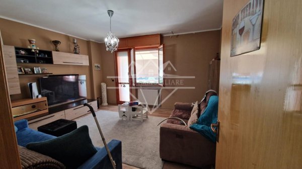 casa indipendente in vendita ad Ameglia in zona Fiumaretta