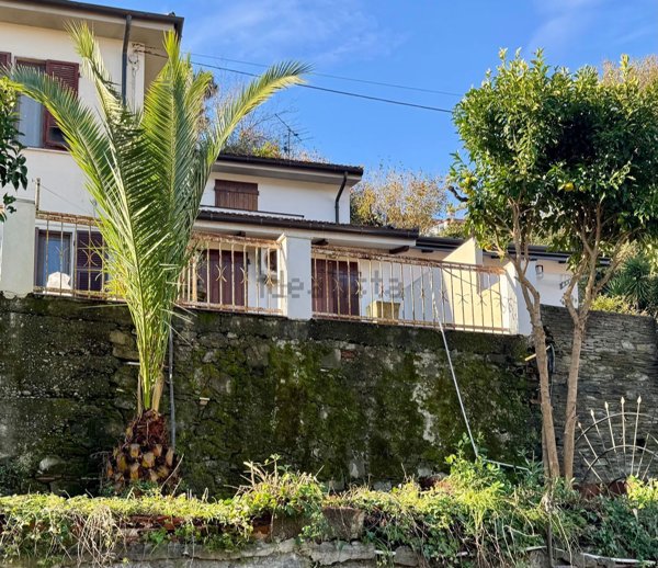 appartamento in vendita ad Ameglia in zona Bocca di Magra