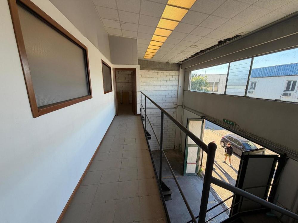 capannone in vendita ad Ameglia