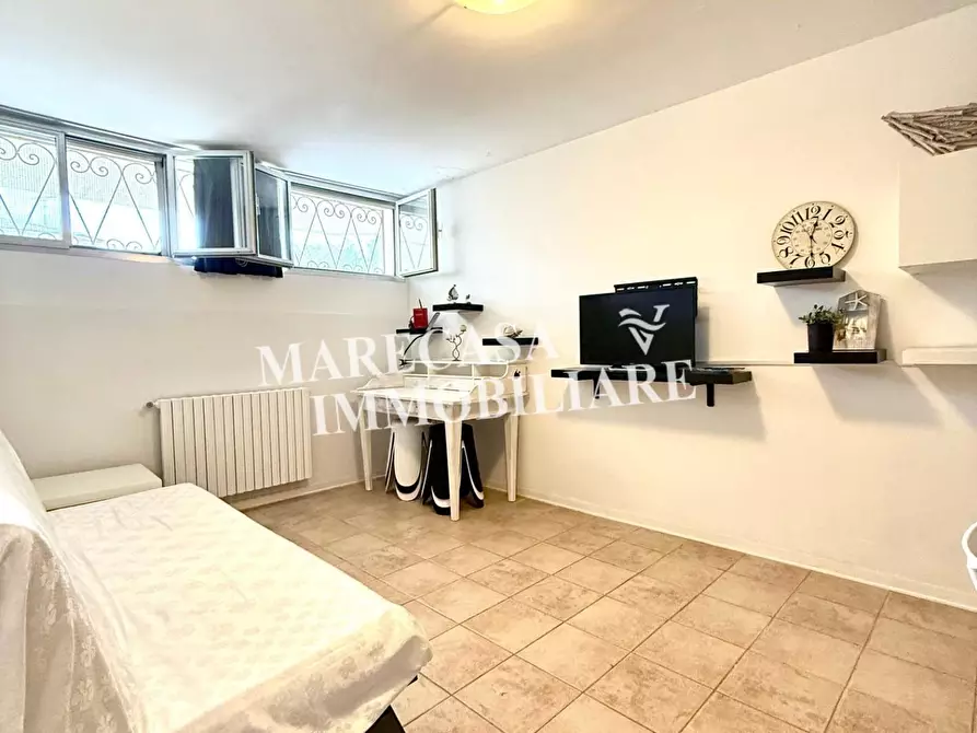 appartamento in vendita ad Ameglia in zona Fiumaretta