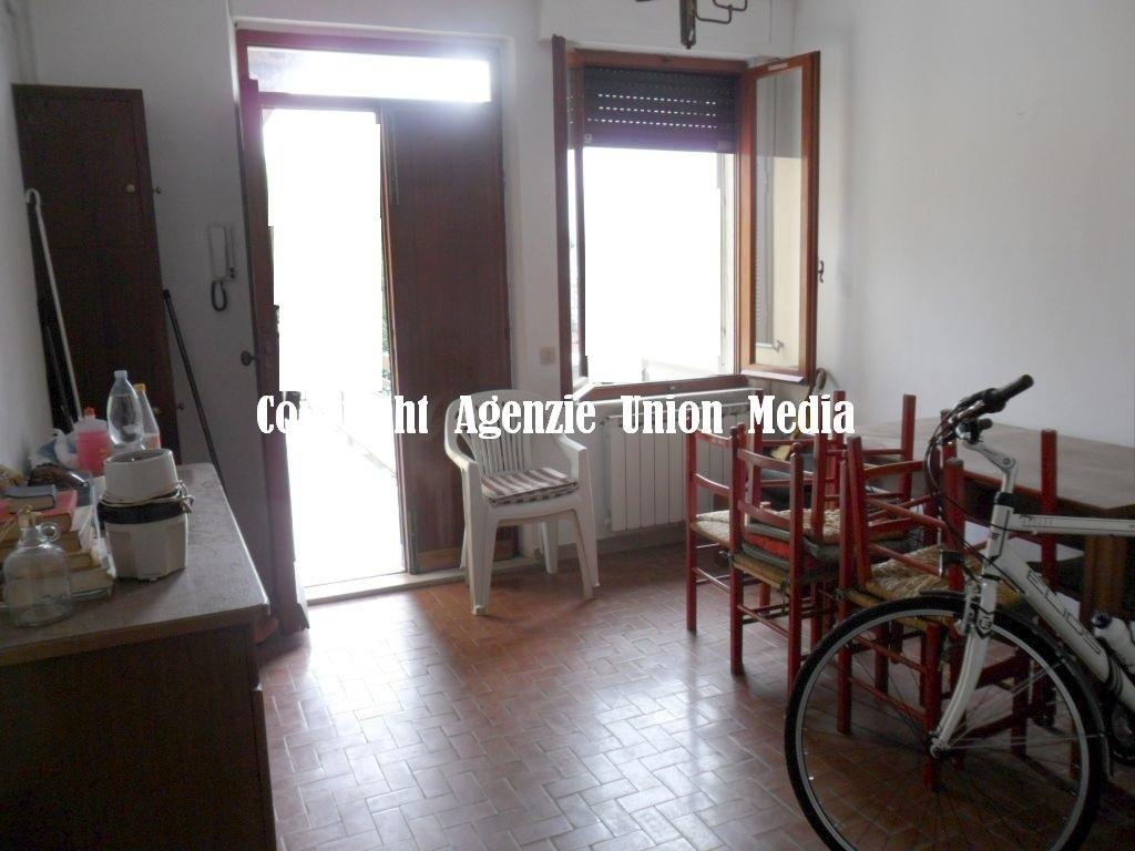 appartamento in vendita ad Ameglia in zona Bocca di Magra