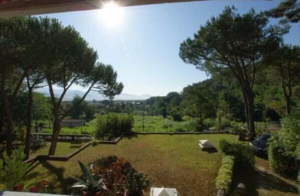 appartamento in vendita ad Ameglia in zona Bocca di Magra