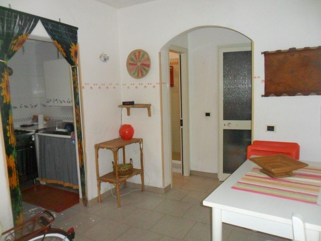 appartamento in vendita ad Ameglia in zona Fiumaretta