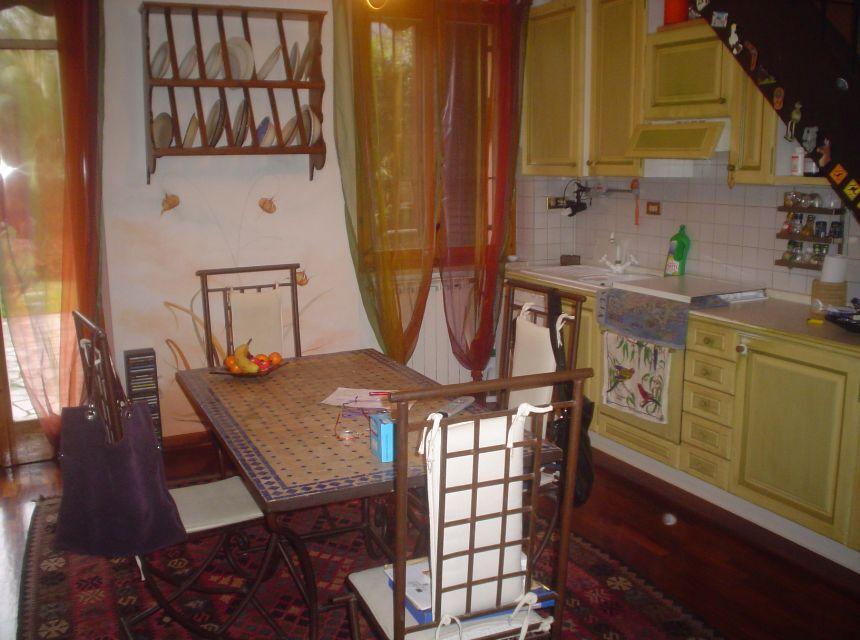 quadrivano in vendita ad Ameglia