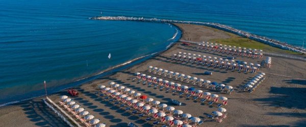 appartamento in vendita ad Ameglia in zona Fiumaretta