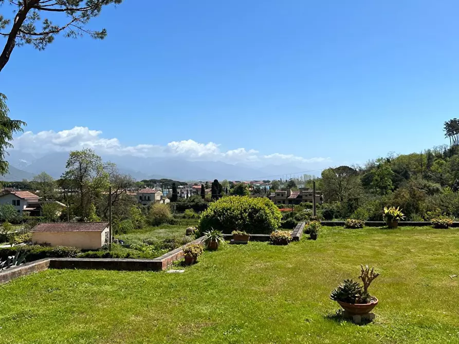 appartamento in vendita ad Ameglia in zona Bocca di Magra