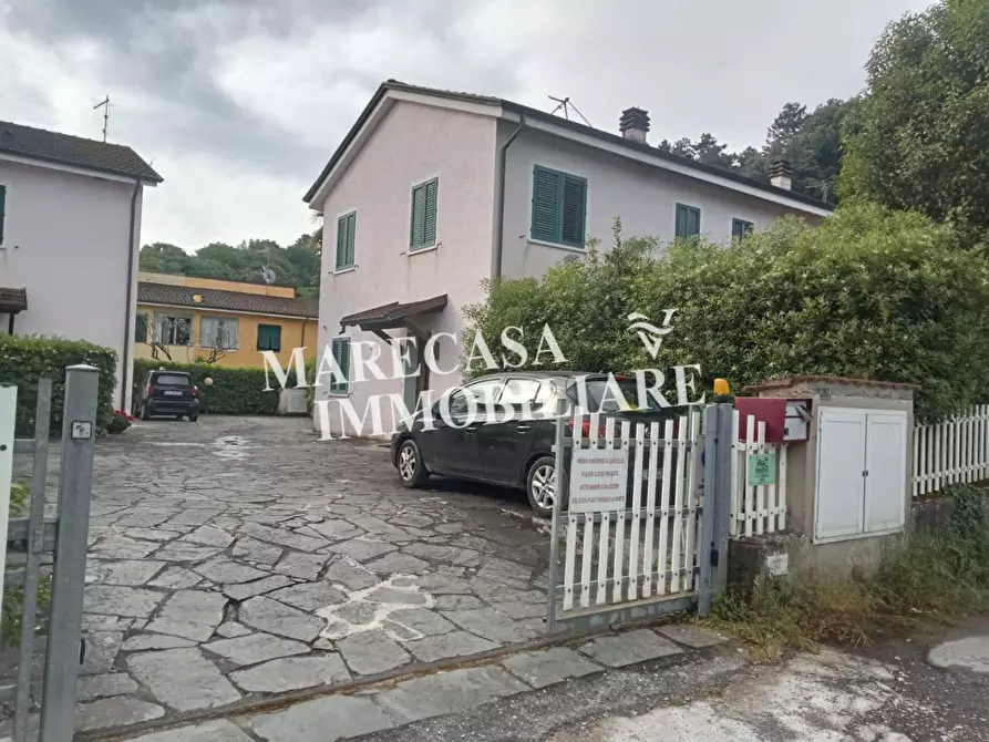 casa indipendente in vendita ad Ameglia