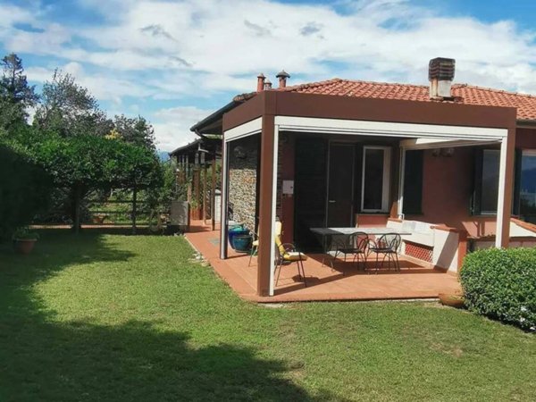 appartamento in vendita ad Ameglia