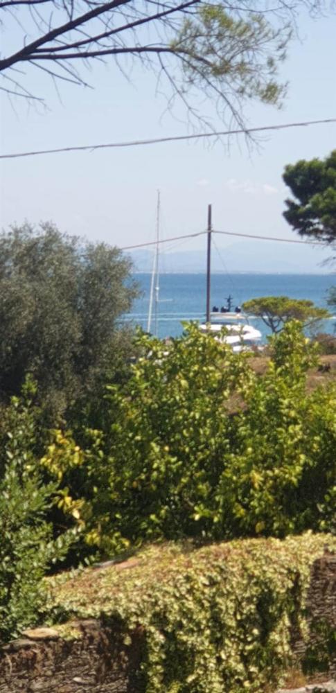 appartamento in vendita ad Ameglia in zona Bocca di Magra