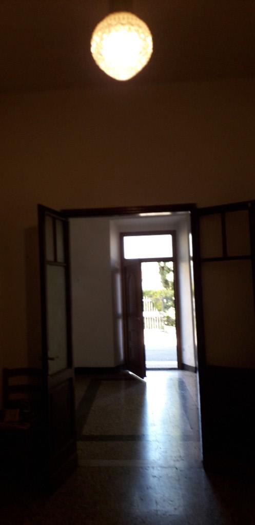 casa indipendente in vendita ad Ameglia in zona Bocca di Magra